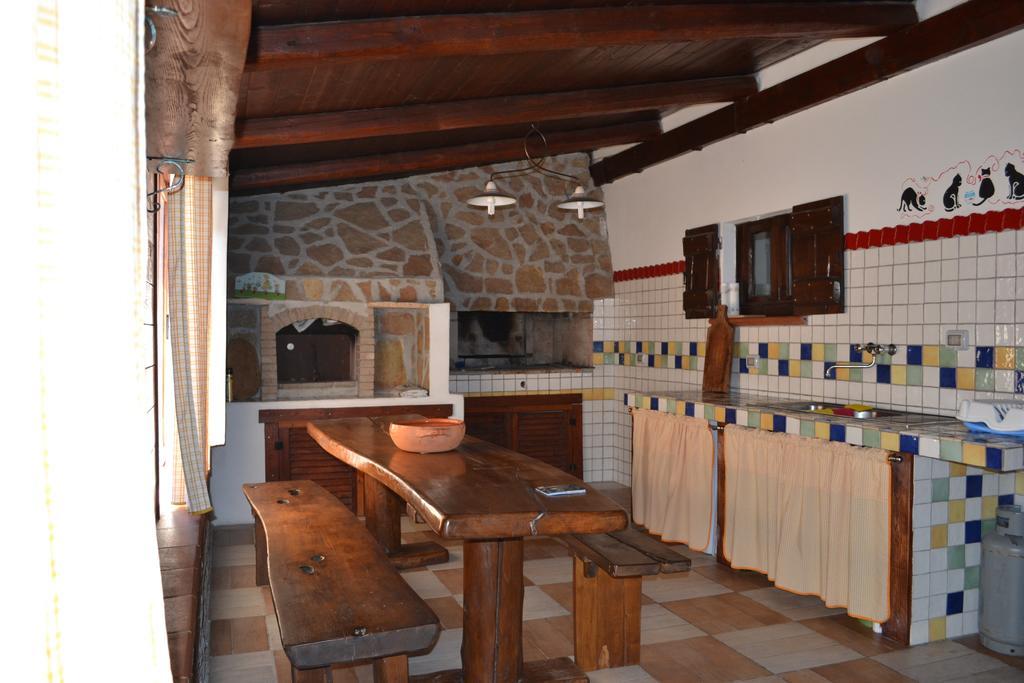 Villa La Scaletta Алгеро Стая снимка