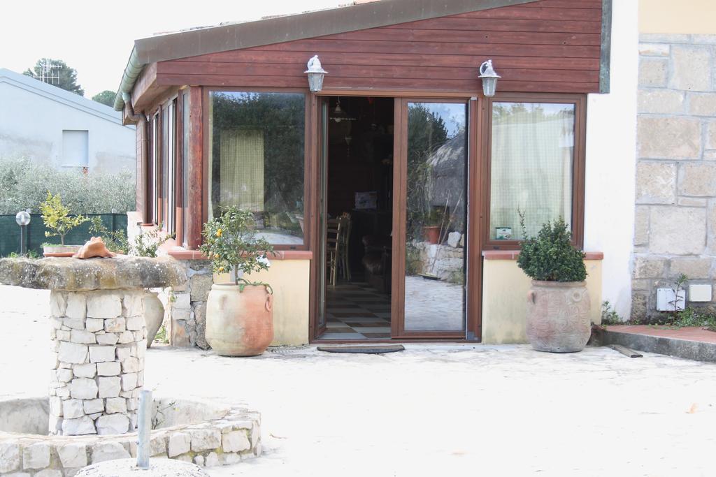 Villa La Scaletta Алгеро Стая снимка