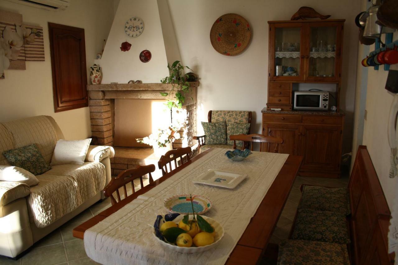 Villa La Scaletta Алгеро Екстериор снимка