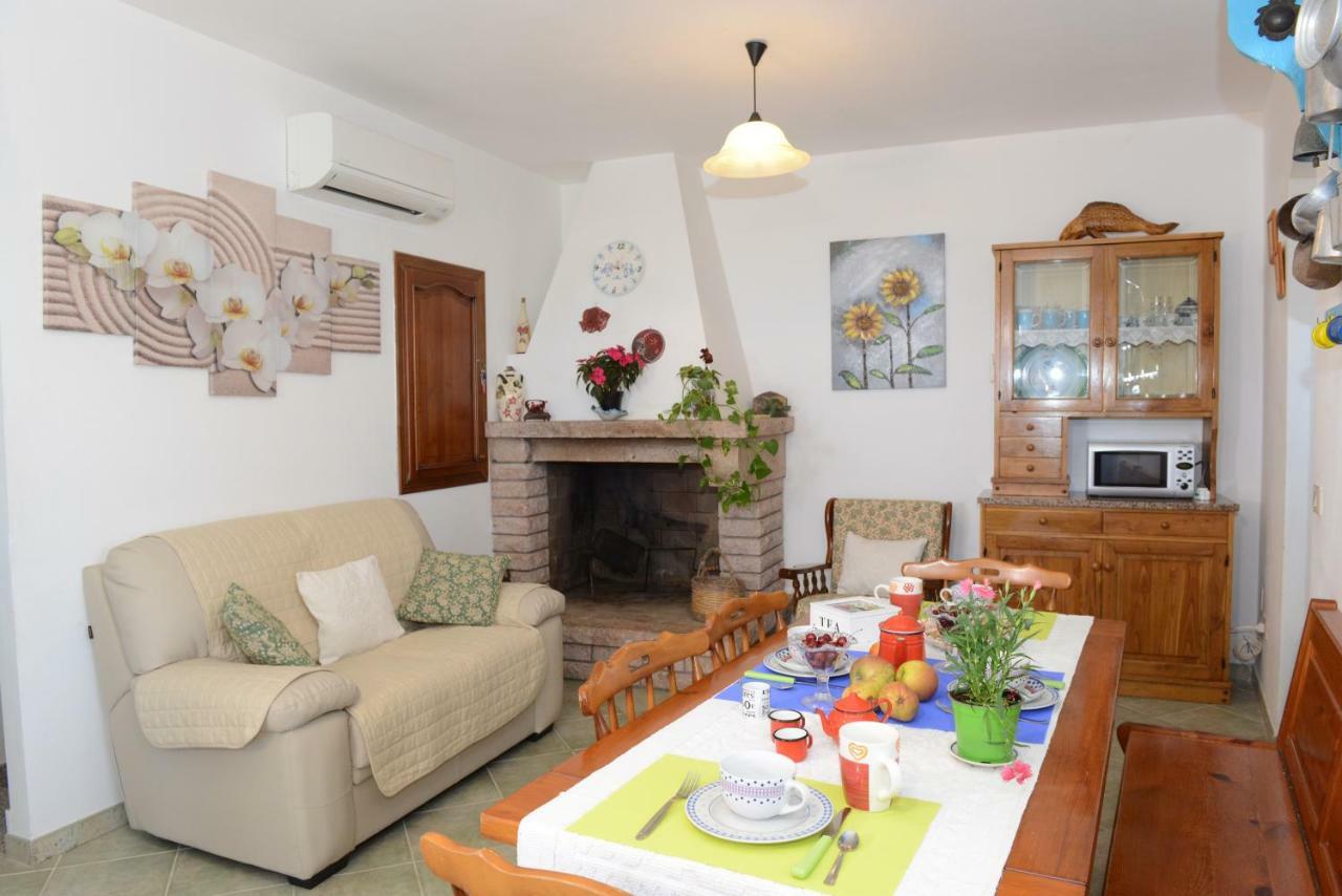Villa La Scaletta Алгеро Екстериор снимка